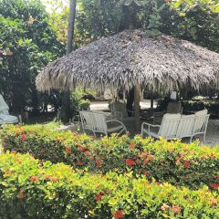 Отель Las Terrazas VIP Pool Beach Club & Spa фото 4