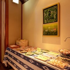Hotel Lotus Минамиавадзи
