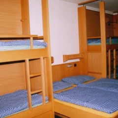 Отель Eduard-Heinrich-Haus - Hostel Австрия, Зальцбург - отзывы, цены и фото номеров - забронировать отель Eduard-Heinrich-Haus - Hostel онлайн детские мероприятия фото 2