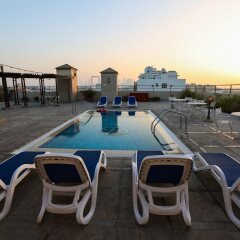 Отель Ramee Royal Hotel ОАЭ, Дубай - отзывы, цены и фото номеров - забронировать отель Ramee Royal Hotel онлайн бассейн фото 2