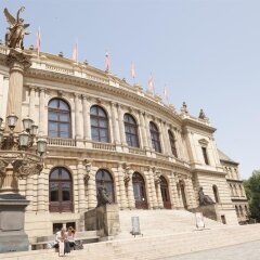Hotel Don Giovanni Prague городской автобус