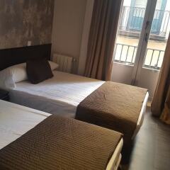 Отель Ch Lemon Rooms Madrid комната для гостей фото 5