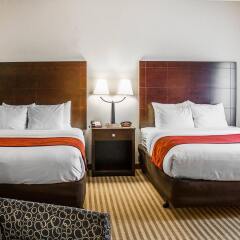 Отель Comfort Suites East Broad At 270 Колумбус комната для гостей фото 5