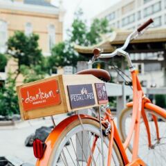 Alt Hotel Winnipeg спортивное сооружение