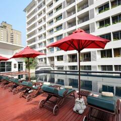 Отель Centre Point Sukhumvit Thong-Lo балкон