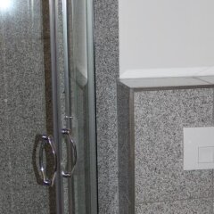 Отель Lipp Apartments Германия, Кёльн - отзывы, цены и фото номеров - забронировать отель Lipp Apartments онлайн ванная фото 2