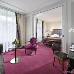 Отель Schweizerhof Zürich Швейцария, Цюрих - отзывы, цены и фото номеров - забронировать отель Schweizerhof Zürich онлайн комната для гостей