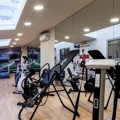 Coral Hotel Athens фитнесс-зал фото 2
