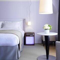 Отель Sofitel Paris Arc De Triomphe Франция, Париж - отзывы, цены и фото номеров - забронировать отель Sofitel Paris Arc De Triomphe онлайн удобства в номере