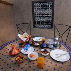 Отель Auberge Kasbah Des Dunes Марокко, Мерзуга - отзывы, цены и фото номеров - забронировать отель Auberge Kasbah Des Dunes онлайн в номере