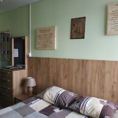 Гостиница Klub Puteshestvennikov Mini-hotel в Туле 1 отзыв об отеле, цены и фото номеров - забронировать гостиницу Klub Puteshestvennikov Mini-hotel онлайн Тула комната для гостей фото 4