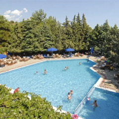 Trypiti Hotel and Suites с домашними животными