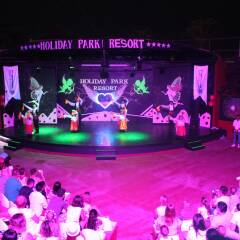 Holiday Park Resort Турция, Окурджалар - отзывы, цены и фото номеров - забронировать отель Holiday Park Resort онлайн гостиничный бар