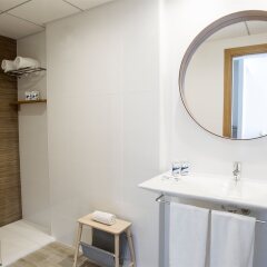 Отель Aparthotel CYE Holiday Centre ванная фото 2