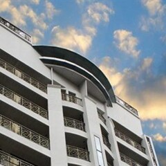 Отель Admiral Premier Sukhumvit 23 By Compass Hospitality Бангкок фото 2