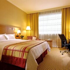 Отель Courtyard by Marriott Prague Airport Чехия, Прага - 11 отзывов об отеле, цены и фото номеров - забронировать отель Courtyard by Marriott Prague Airport онлайн комната для гостей