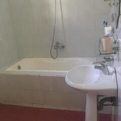 Отель Doan's House Далат ванная