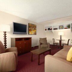 Отель Days Inn Las Vegas at Wild Wild West Gambling Hall США, Лас-Вегас - 8 отзывов об отеле, цены и фото номеров - забронировать отель Days Inn Las Vegas at Wild Wild West Gambling Hall онлайн комната для гостей фото 5