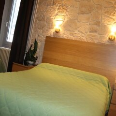 Le Savoy Hotel in Le Bourget-du-Lac, France from 102$, photos, reviews - zenhotels.com guestroom photo 2