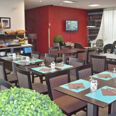 Отель Nemea Appart'Hotel Toulouse Saint-Martin Франция, Тулуза - отзывы, цены и фото номеров - забронировать отель Nemea Appart'Hotel Toulouse Saint-Martin онлайн питание фото 3