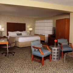 Отель Holiday Inn Raleigh Downtown - Capital, an IHG Hotel США, Роли - отзывы, цены и фото номеров - забронировать отель Holiday Inn Raleigh Downtown - Capital, an IHG Hotel онлайн комната для гостей фото 4