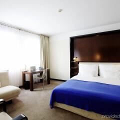 Hotel Maximilian комната для гостей фото 3