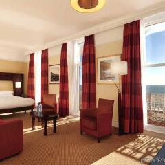 Отель Hilton Brighton Metropole Великобритания, Брайтон - отзывы, цены и фото номеров - забронировать отель Hilton Brighton Metropole онлайн комната для гостей фото 2