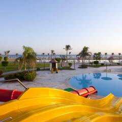 Royal Pharaoh Makadi - Hotel & Resort бассейн