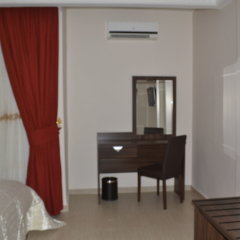 Noubou International Hotel in Douala, Cameroon from 78$, photos, reviews - zenhotels.com guestroom photo 5