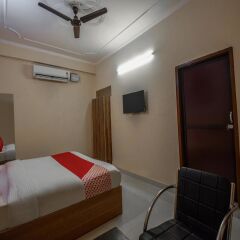 OYO 15555 Hotel Ganesham комната для гостей