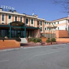 Hotel Il Canova Сандриго парковка