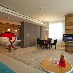 Отель Graffit Gallery Design Hotel Болгария, Варна - 2 отзыва об отеле, цены и фото номеров - забронировать отель Graffit Gallery Design Hotel онлайн комната для гостей