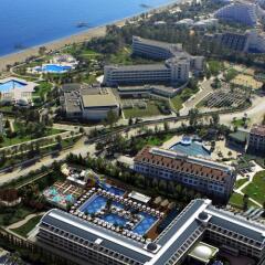 Отель Karmir Resort & Spa спортивное сооружение