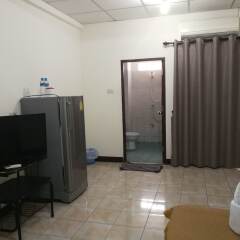 Апартаменты Soi 5 Apartment удобства в номере фото 2