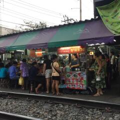 Baan Talat Phlu - Hostel развлечения