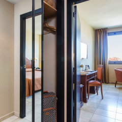 Expo Hotel балкон