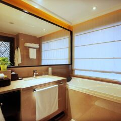 Отель Xiamen C&D Hotel Китай, Сямынь - отзывы, цены и фото номеров - забронировать отель Xiamen C&D Hotel онлайн ванная