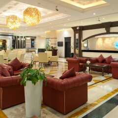 Отель Holiday Inn Bur Dubai Embassy District Дубай интерьер отеля