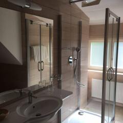 Akropolis Apart Hotel Карловы Вары ванная
