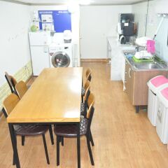 Отель DH myeongdong guesthouse питание фото 2