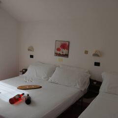 Hotel Flores комната для гостей фото 2
