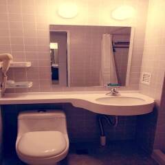 Отель Jinjiang Inn ChengDu Wenshufang ванная