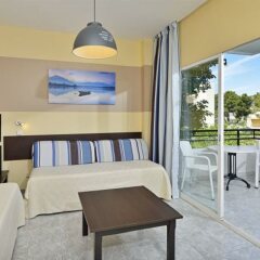 Отель Sol Lunamar Apartamentos - Adults Only комната для гостей фото 3