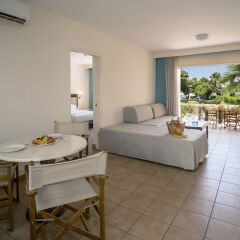Отель Avanti Holiday Village комната для гостей фото 4