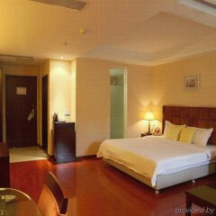 Guangzhou Gangwan Business hotel комната для гостей фото 3