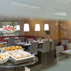 Отель Holiday Inn Vienna City питание фото 2