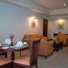 Tai-Pan Hotel в номере