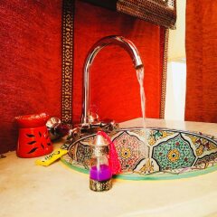 Отель Sahara Royal Camp Марокко, Мерзуга - отзывы, цены и фото номеров - забронировать отель Sahara Royal Camp онлайн ванная
