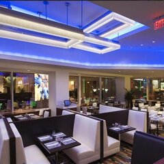 Отель Crowne Plaza Times Square Manhattan с домашними животными