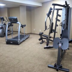 Отель Comfort Inn The Pointe США, Ниагара-Фолс - отзывы, цены и фото номеров - забронировать отель Comfort Inn The Pointe онлайн фитнесс-зал фото 2
